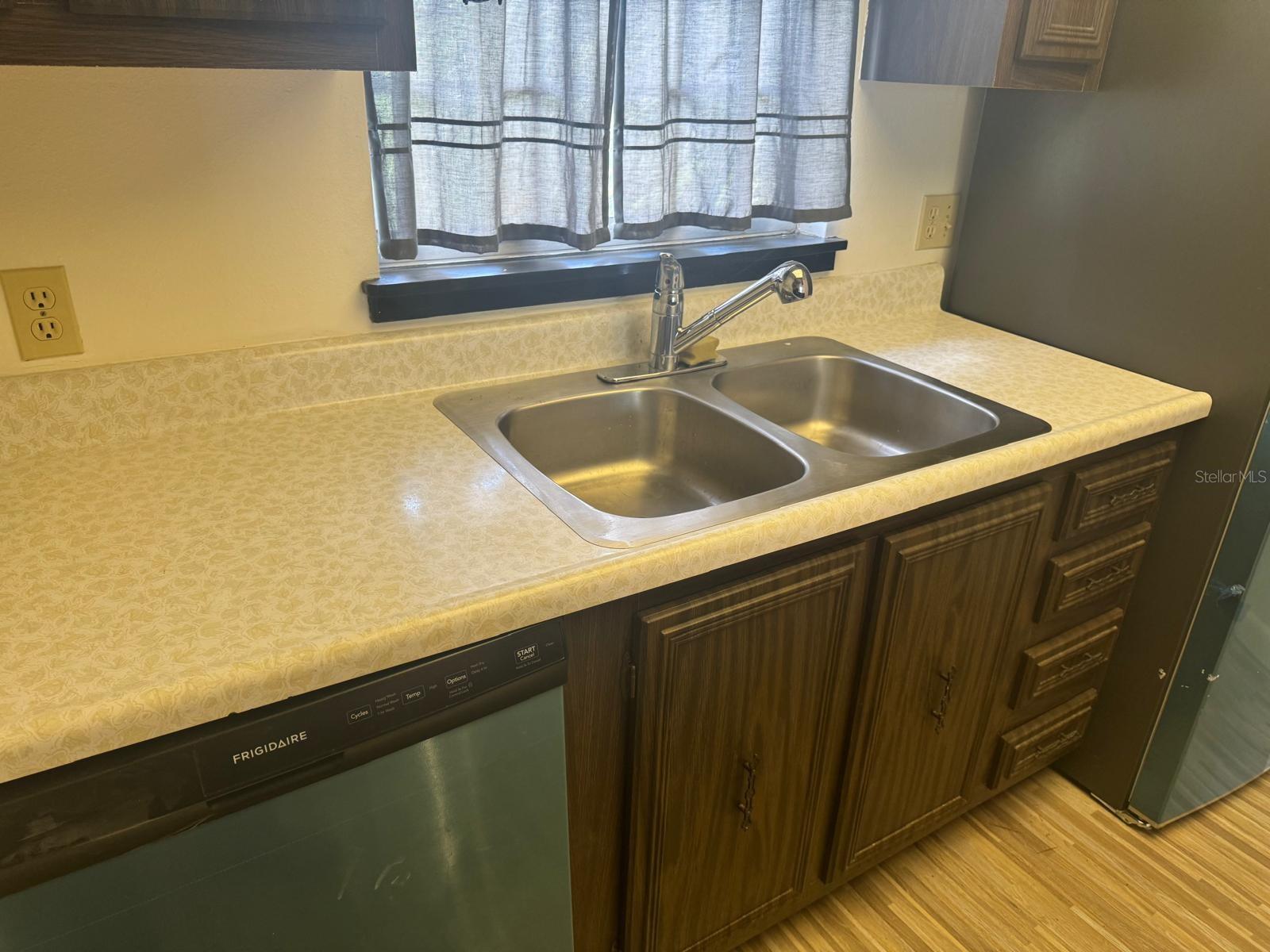 HEATHER HALL CONDO - Residential Lease