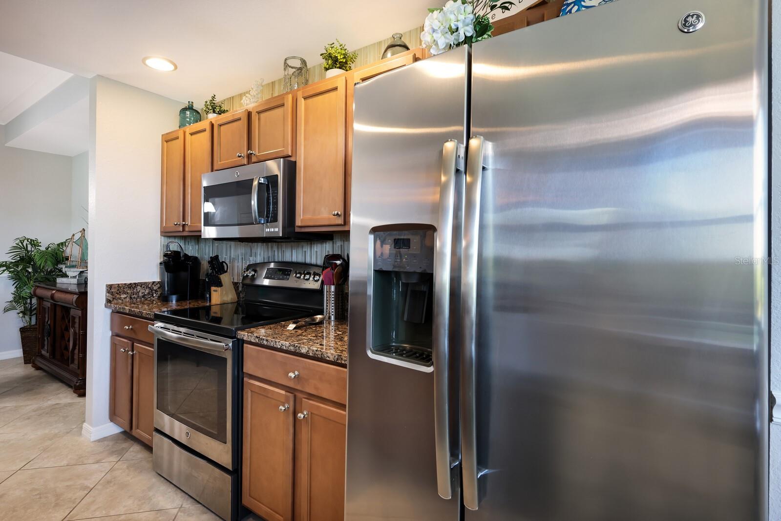 RIVER STRAND - Residential Lease