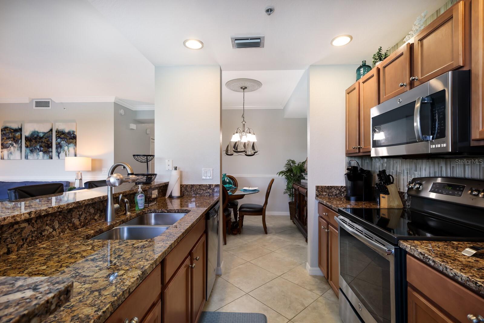 RIVER STRAND - Residential Lease