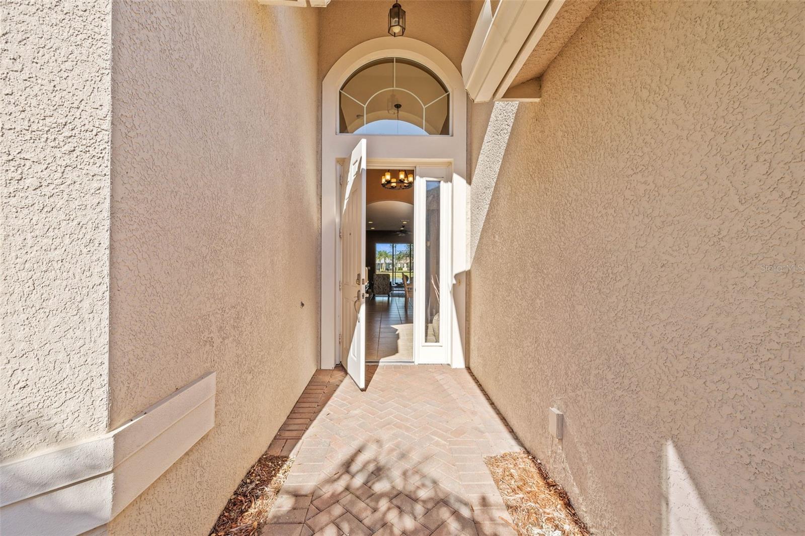 16023 GOLDEN LAKES DRIVE