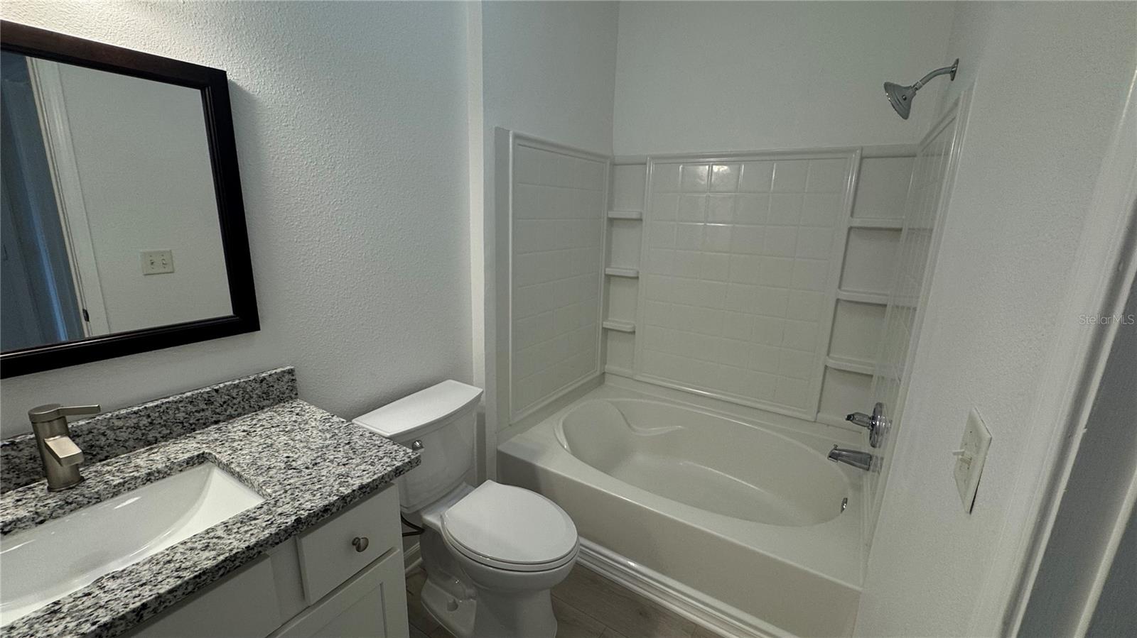 THE PALMS OF CORTEZ - Residential Lease