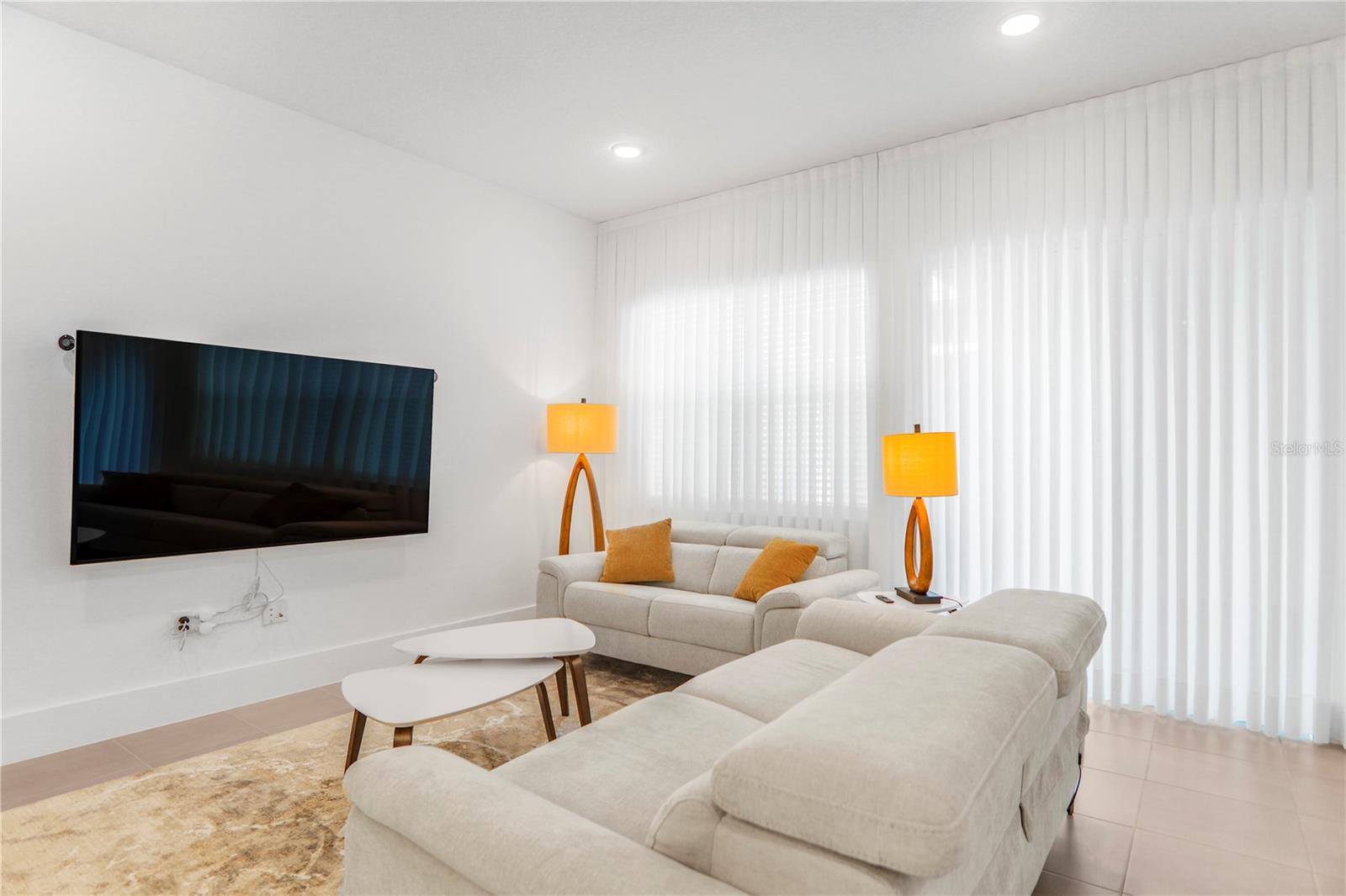 OSPREY RANCH PH 1 - Residential Lease