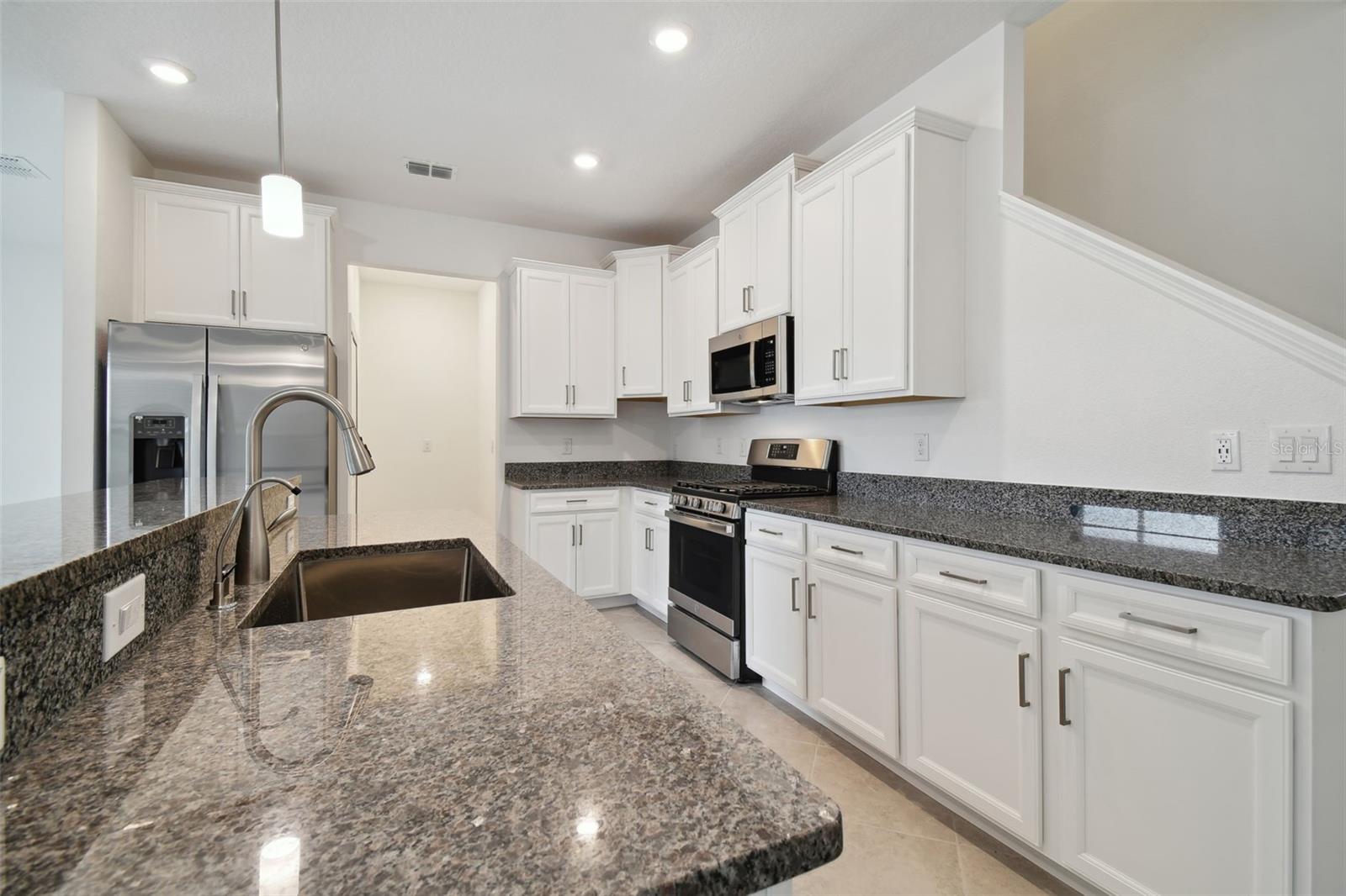 BRYANT SQUARE - Residential Lease