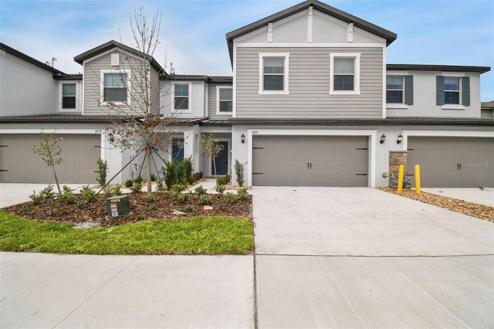 BRYANT SQUARE - Residential Lease