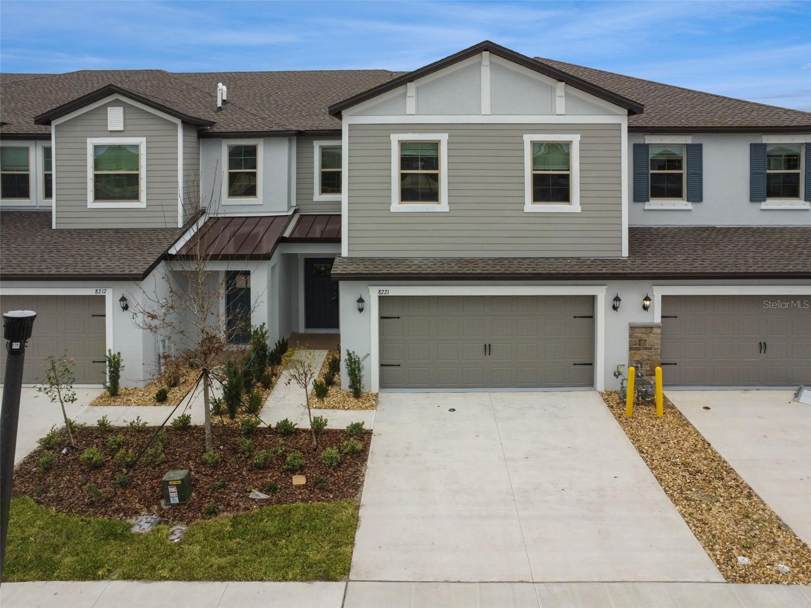 BRYANT SQUARE - Residential Lease