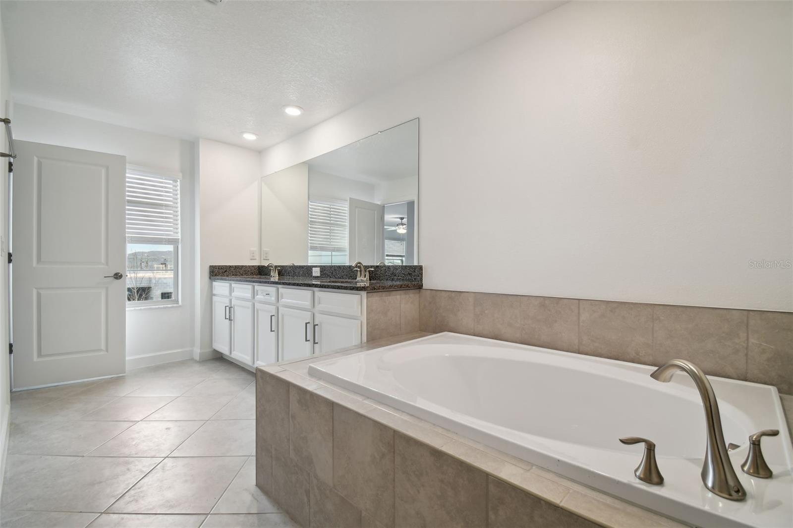 BRYANT SQUARE - Residential Lease