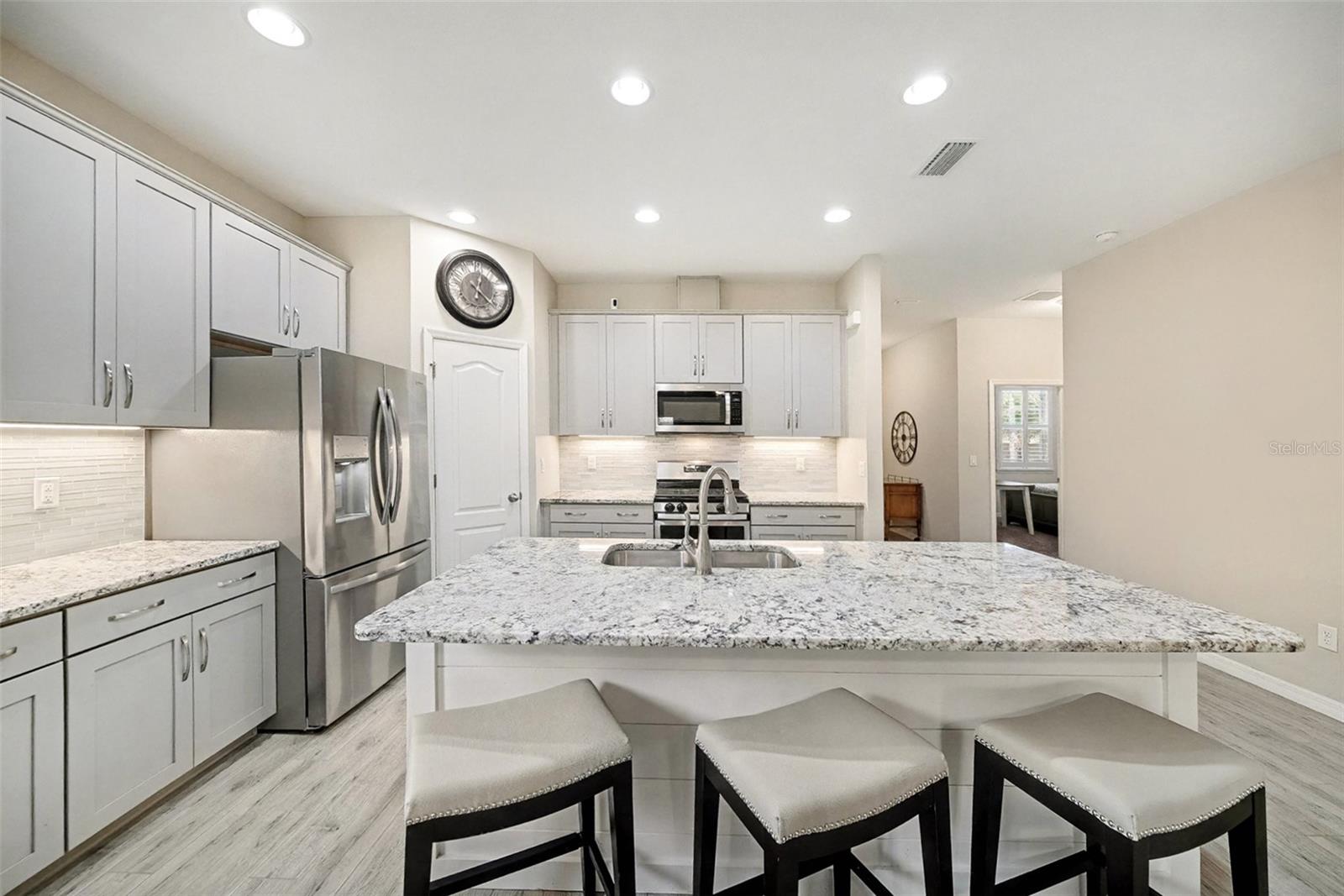 ASTURIA PH 1A - Residential