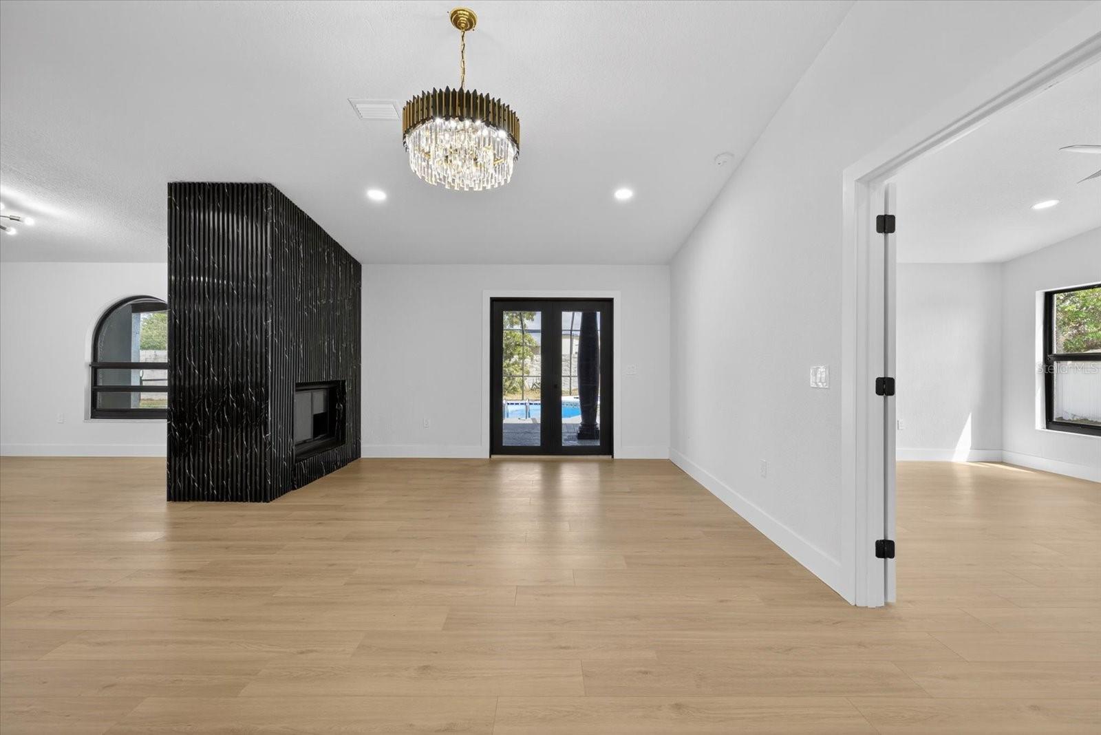 BERKELEY MANOR PH I - Residential