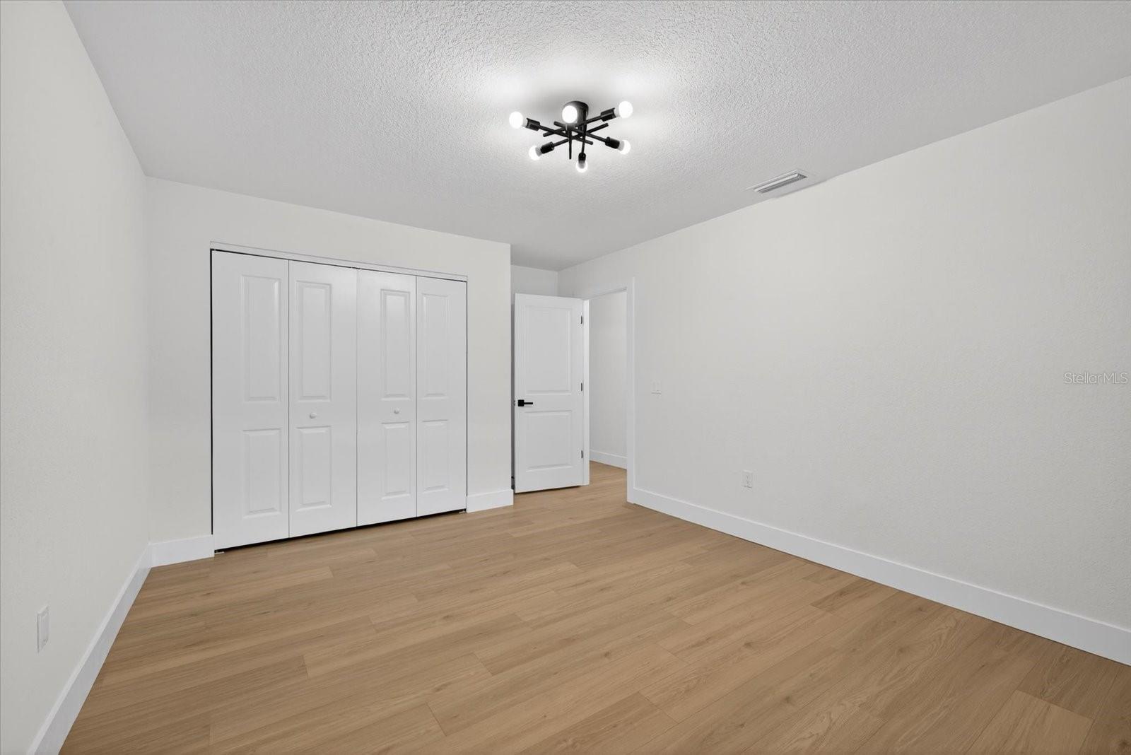 BERKELEY MANOR PH I - Residential