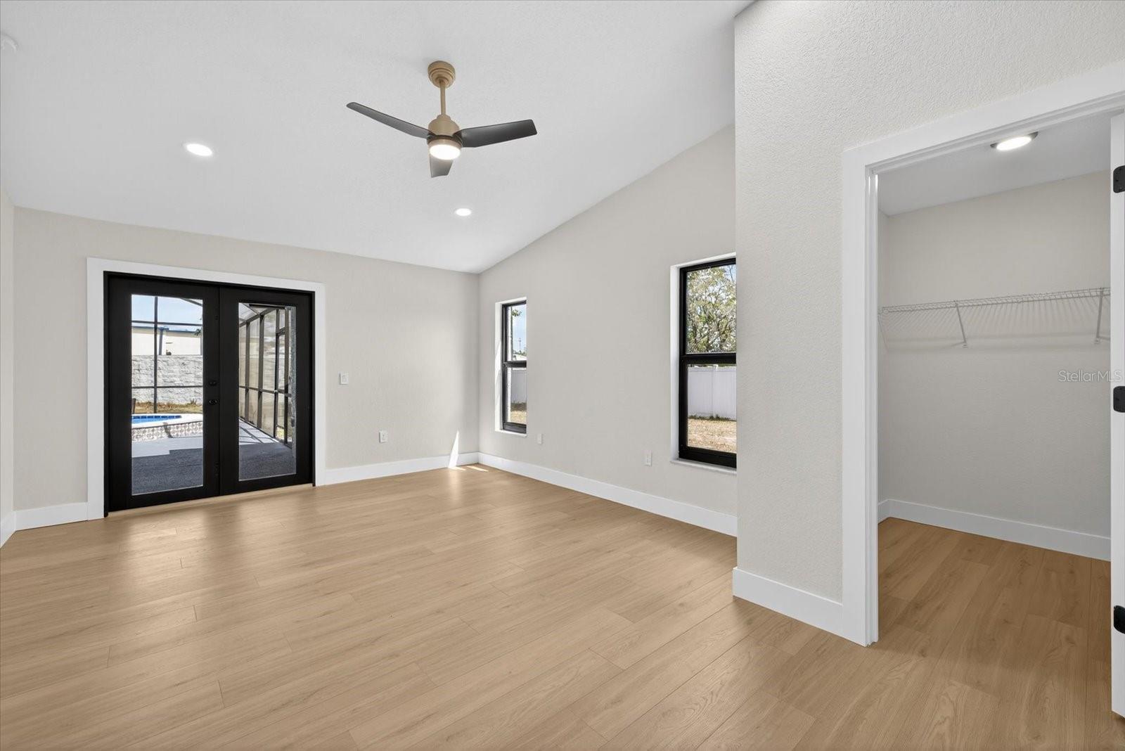 BERKELEY MANOR PH I - Residential