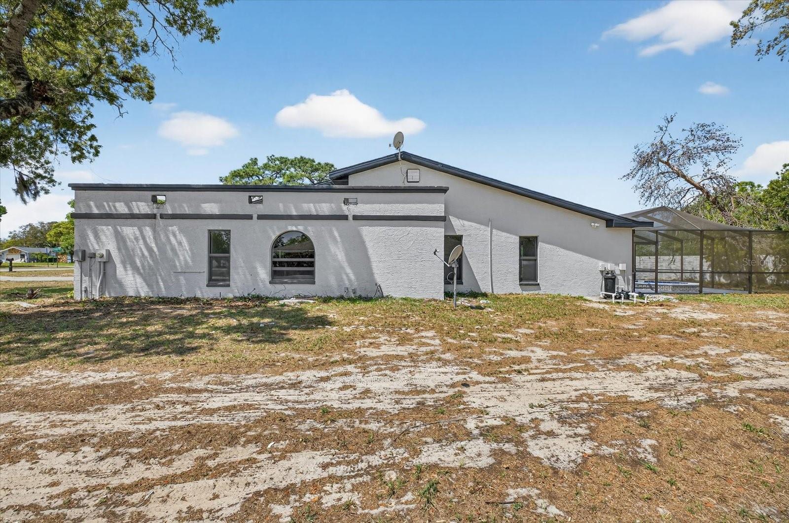 BERKELEY MANOR PH I - Residential