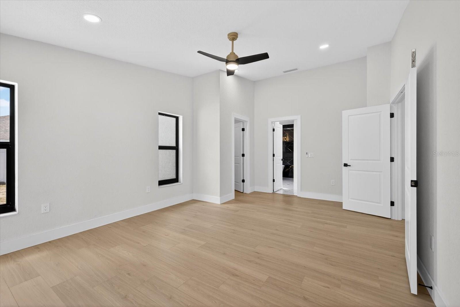 BERKELEY MANOR PH I - Residential