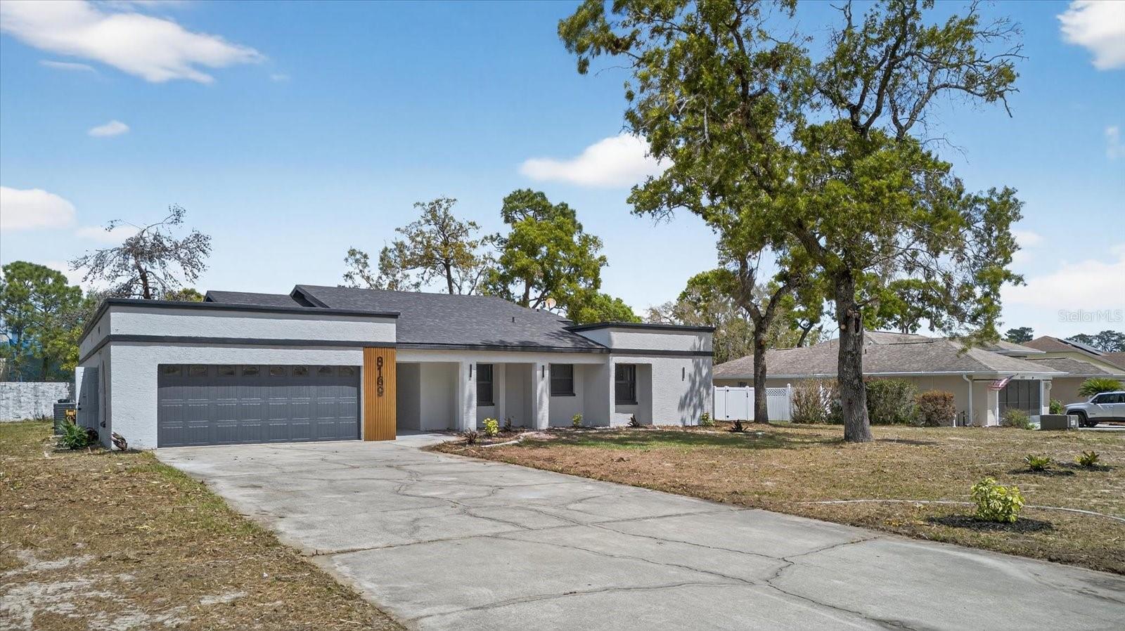 BERKELEY MANOR PH I - Residential