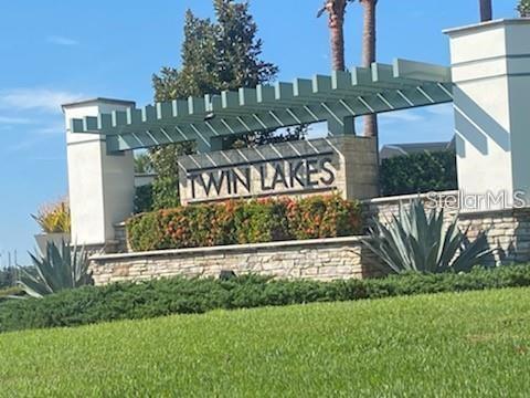 NORTHWEST LAKESIDE GROVES PH 2 - Residential Lease