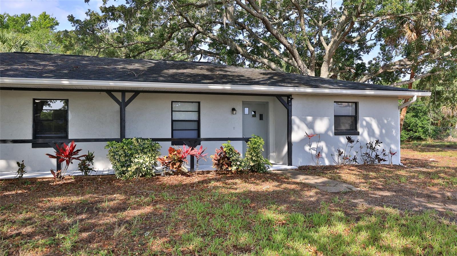 1802 N FERN PALM DRIVE