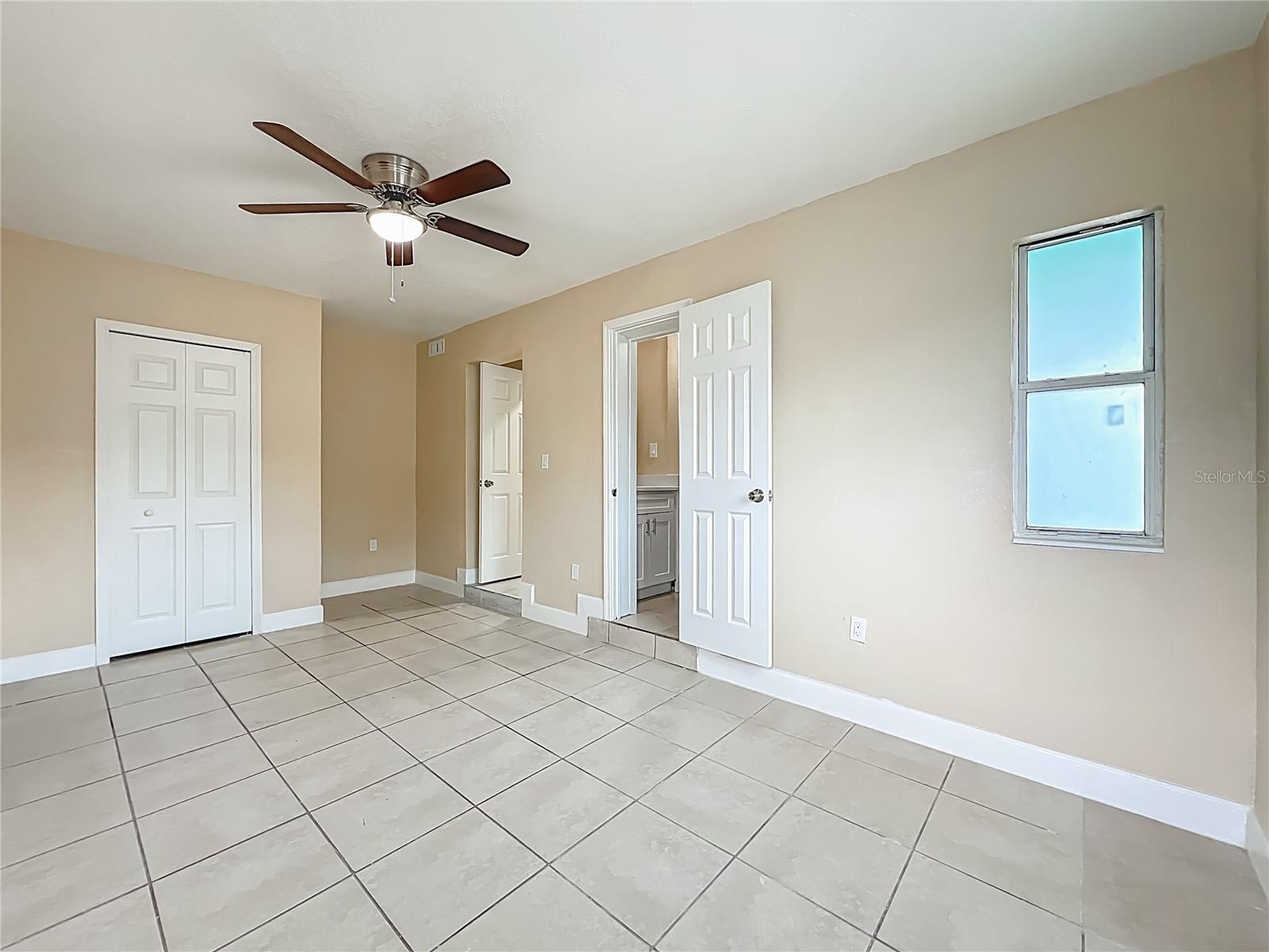 IMPERIAL ESTATES - Residential