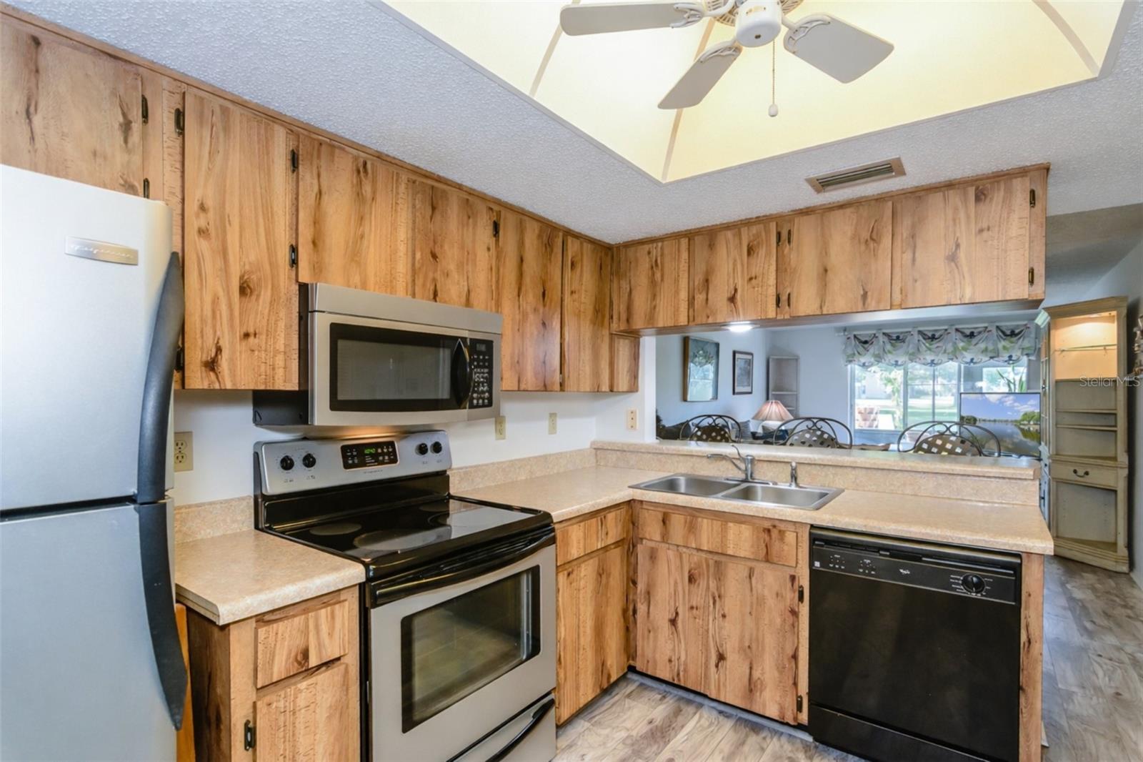 EAST LAKE WOODLANDS CYPRESS ESTATES - Residential