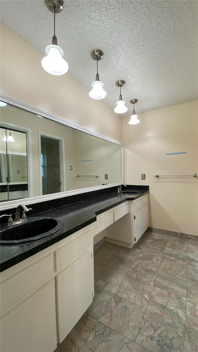 CARPENTERS RUN - Residential Lease