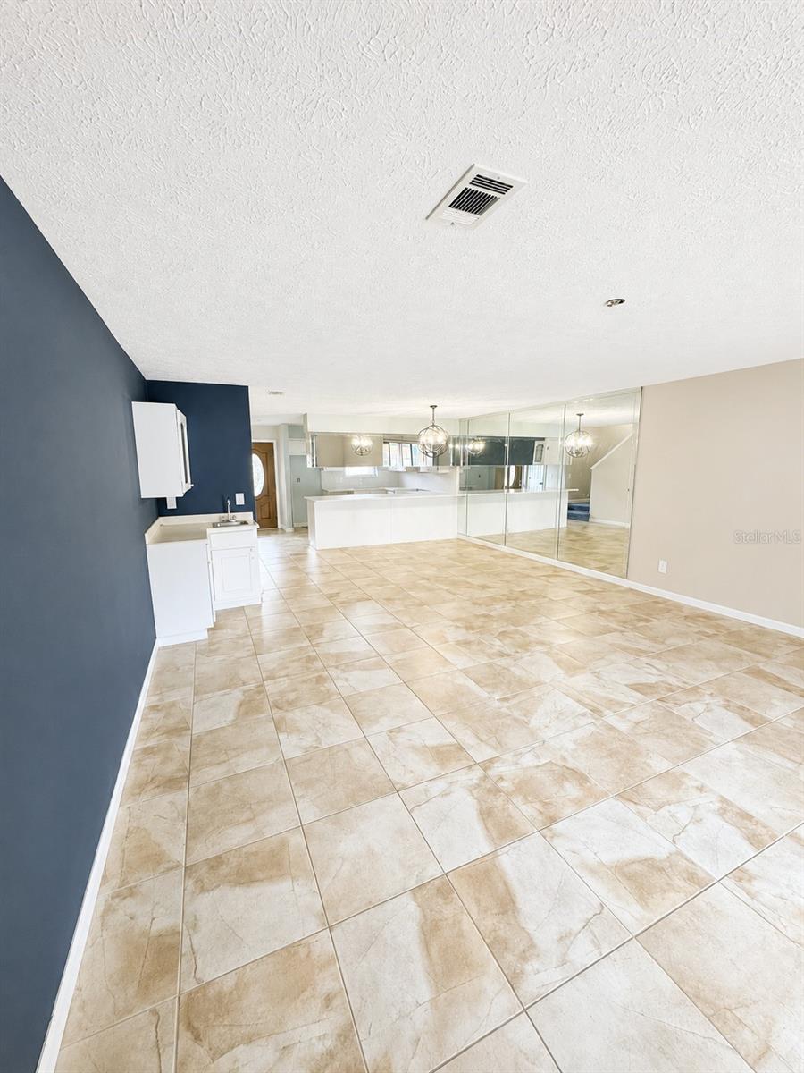 143 GRANDE ISLAND BLVD BOULEVARD