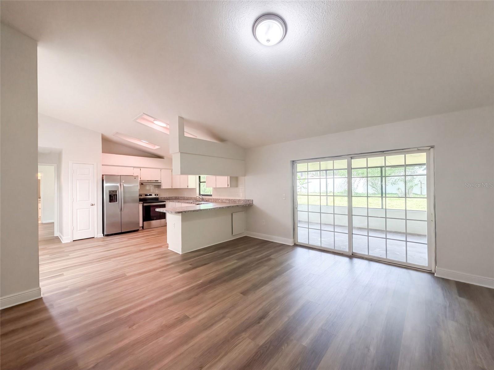 1711 AVANT STREET