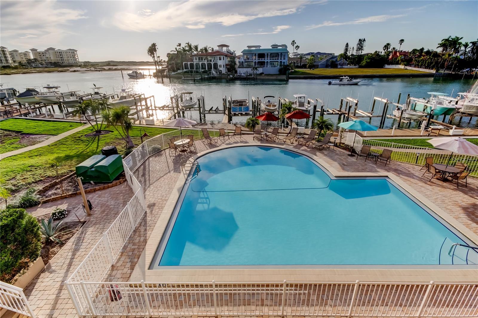 CASTILLO DEL SOL CONDO - Residential