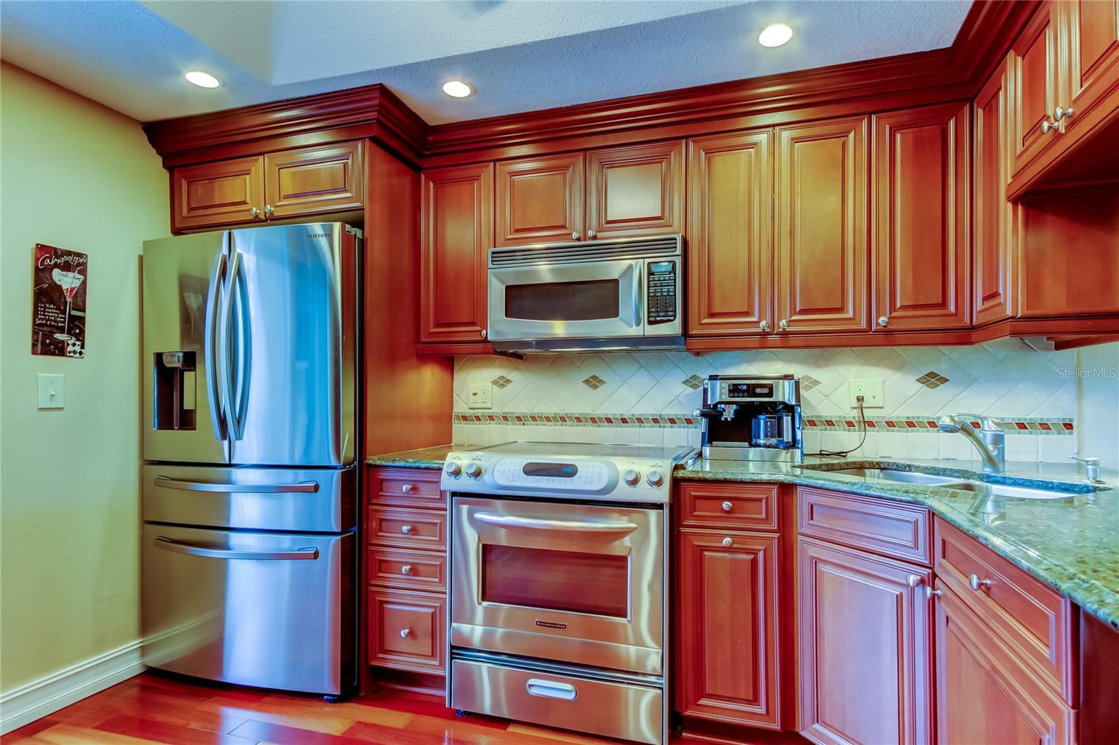 CASTILLO DEL SOL CONDO - Residential
