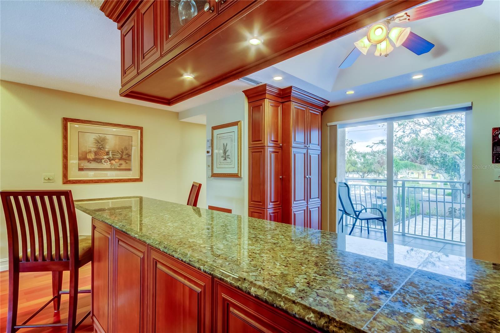 CASTILLO DEL SOL CONDO - Residential