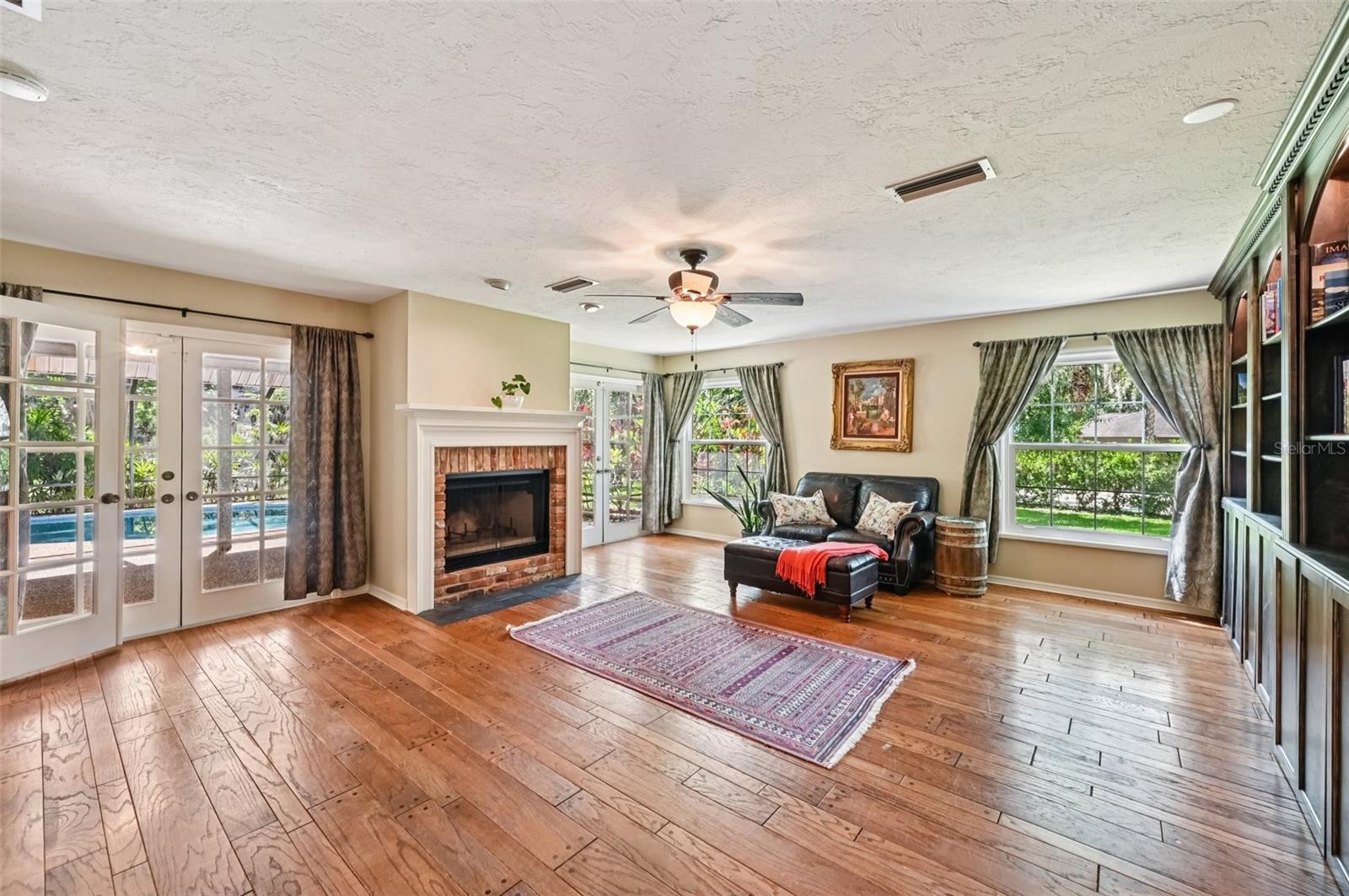1509 SHADOW RIDGE CIRCLE