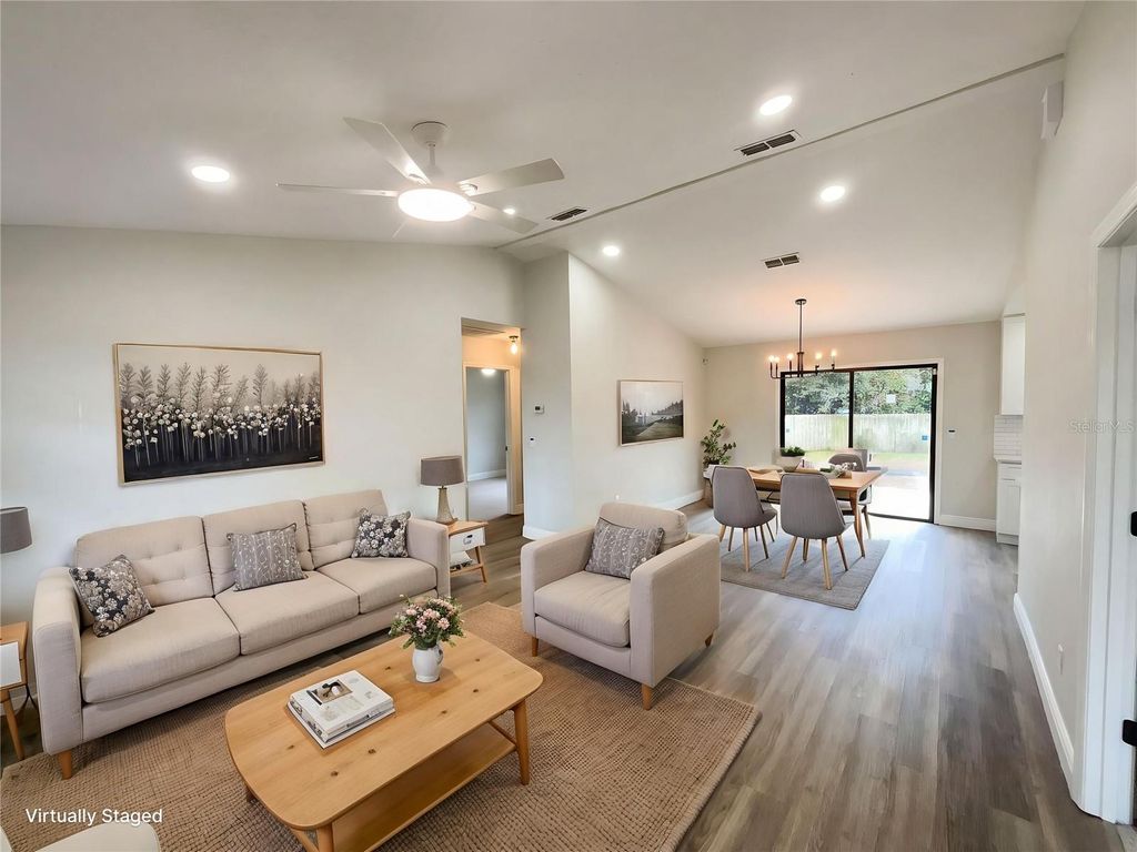 Photo of 4864 Lake Shore Drive, Saint Cloud, FL 34772 (MLS # O6400002)