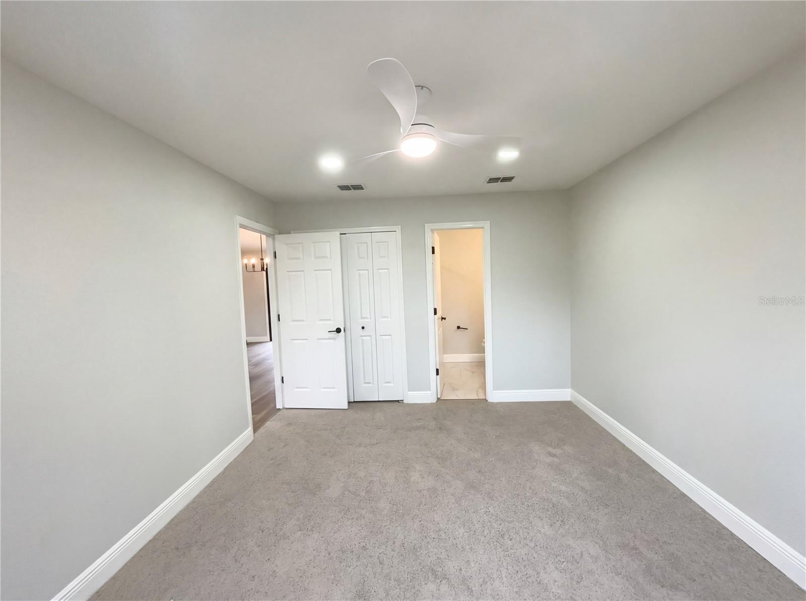 ST CLOUD MANOR VILLAGE - Residential