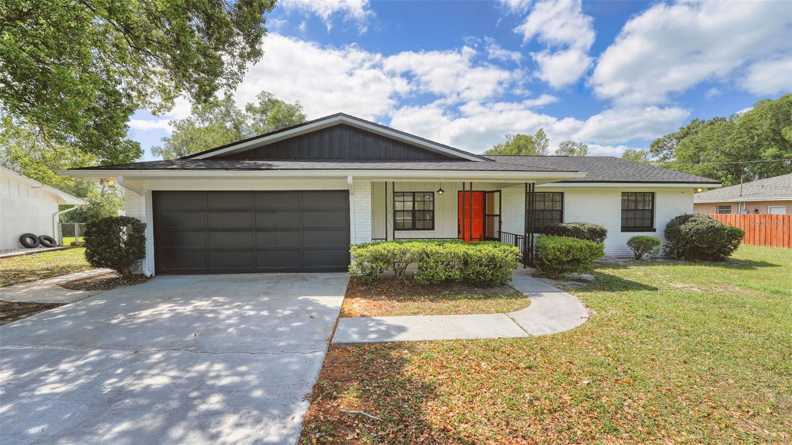 71 COMMUNITY DRIVE