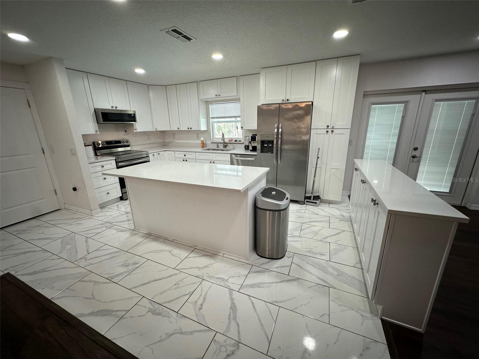 HAMMOCK ACRES - Residential