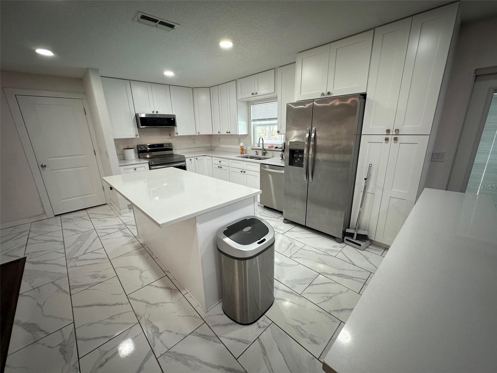 HAMMOCK ACRES - Residential