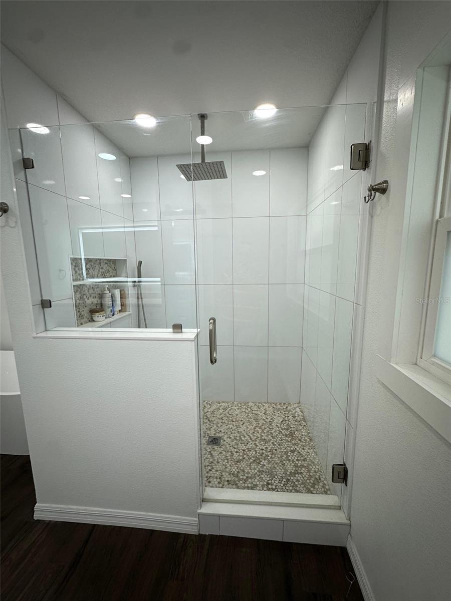 HAMMOCK ACRES - Residential