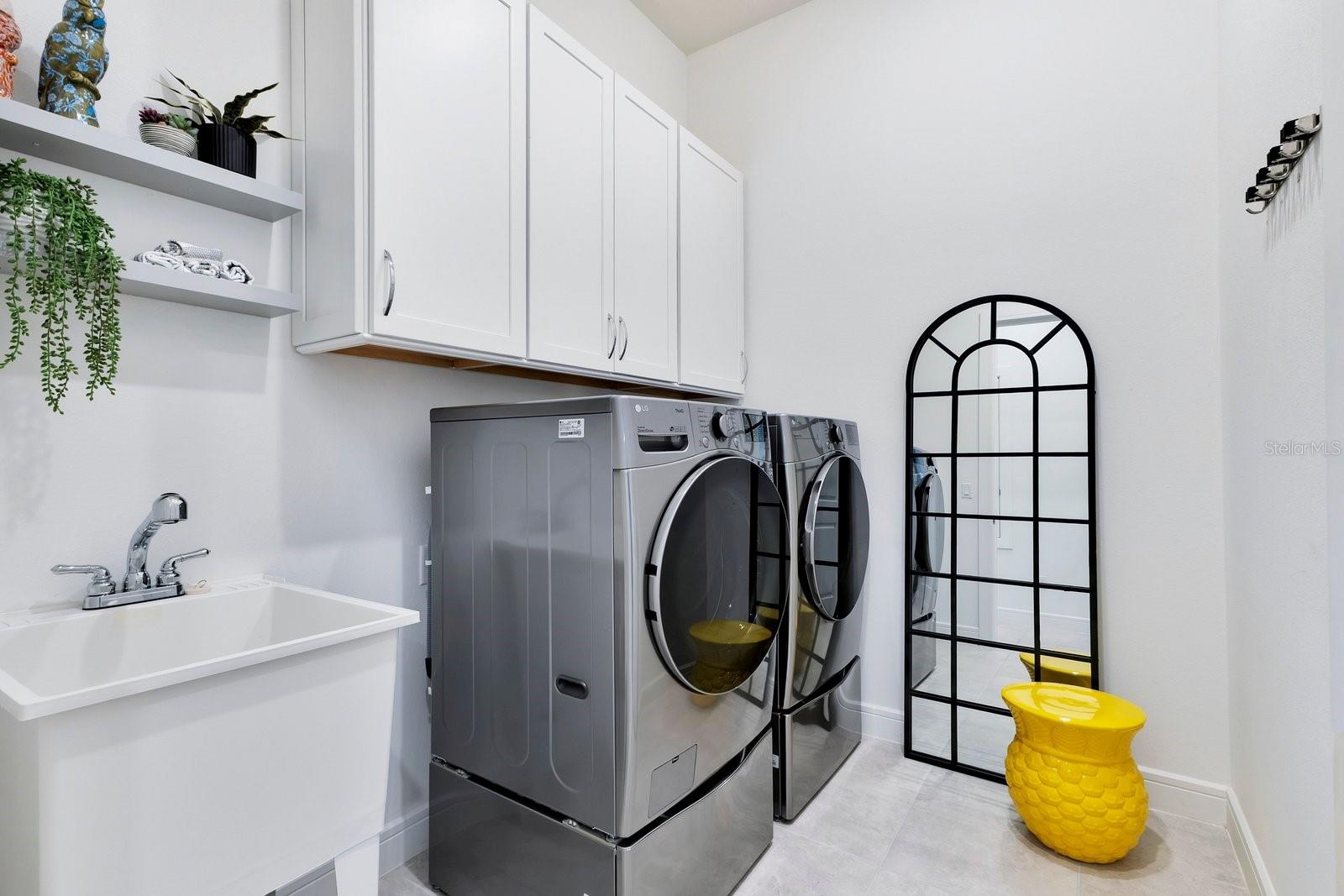 ISLES/LK NONA PH 2 - Residential