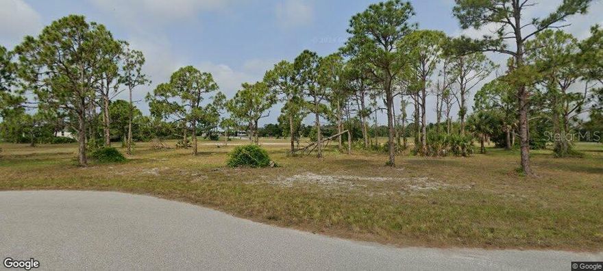 Peaceful and quiet lot in sought-after Rotonda Meadows.  Come build your dream home on this gorgeous land.  Close to restaurants, shopping, and plenty of golf.  Just minutes to Boca Grande, Englewood, and Manasota Beach.  Fabulous location!