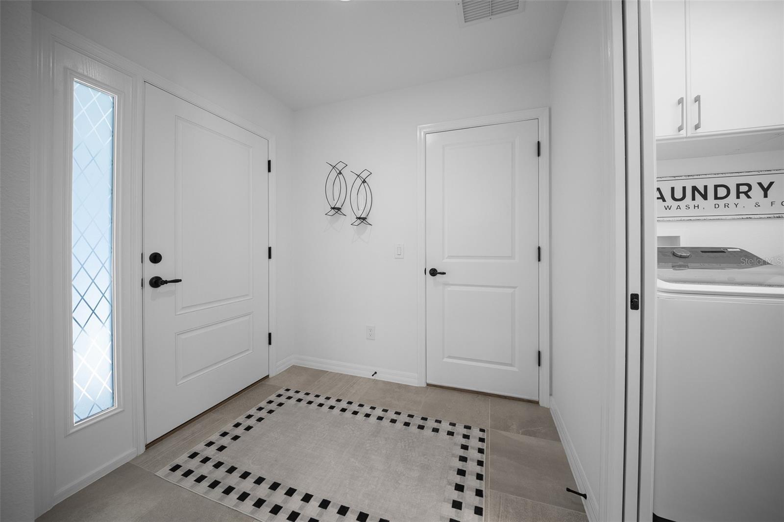 4451 ELIJAH LOOP
