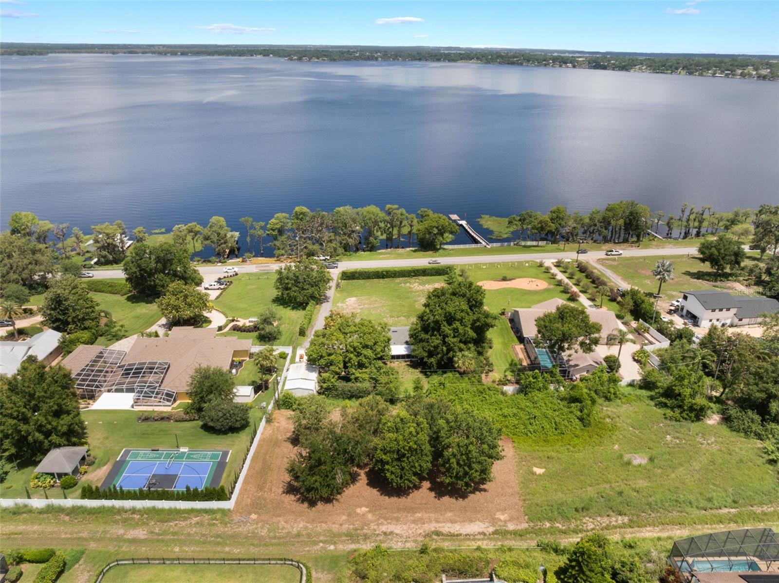 12130 LAKESHORE DRIVE
