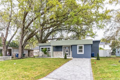 A home in WINTER PARK