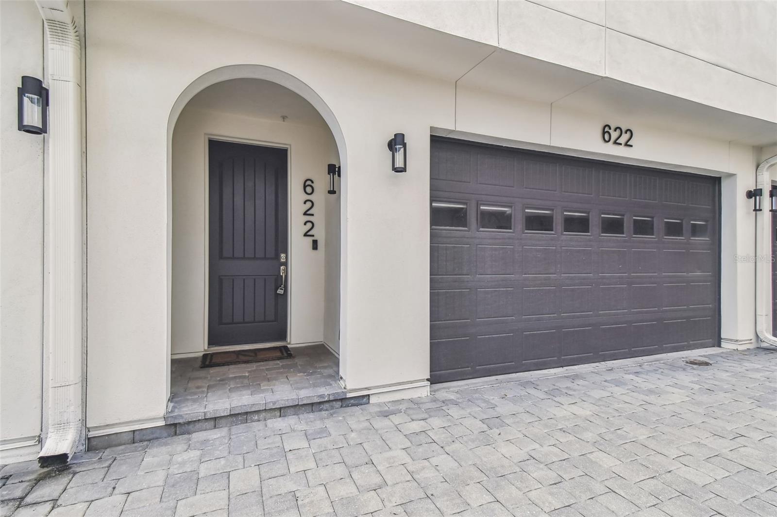 622 S MATANZAS AVENUE