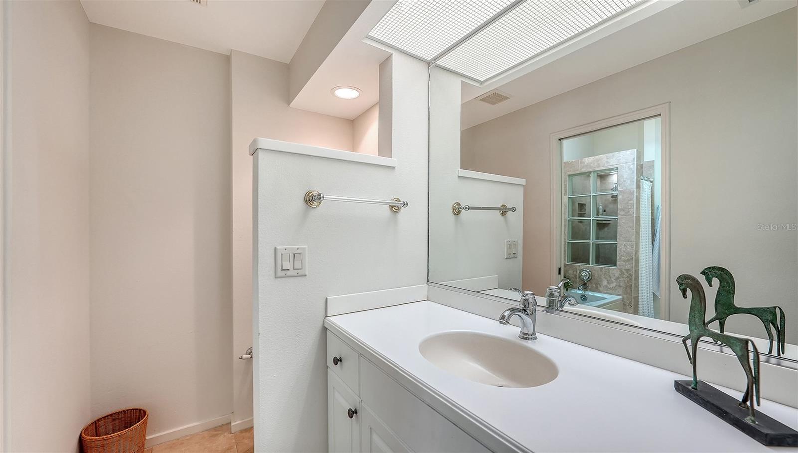 LIBRARY MEWS - Residential