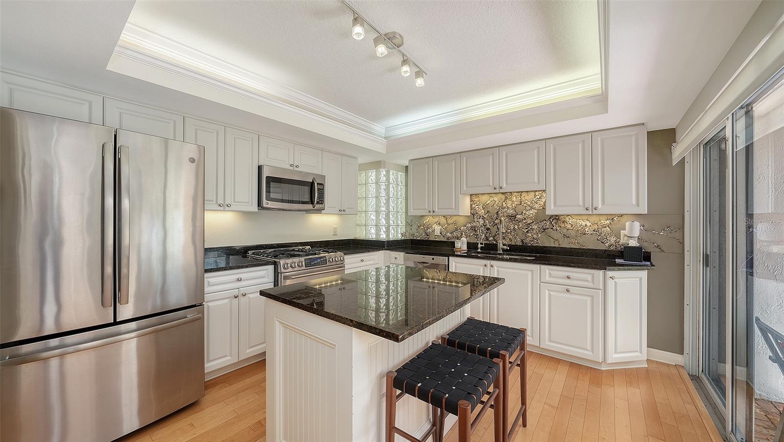 LIBRARY MEWS - Residential