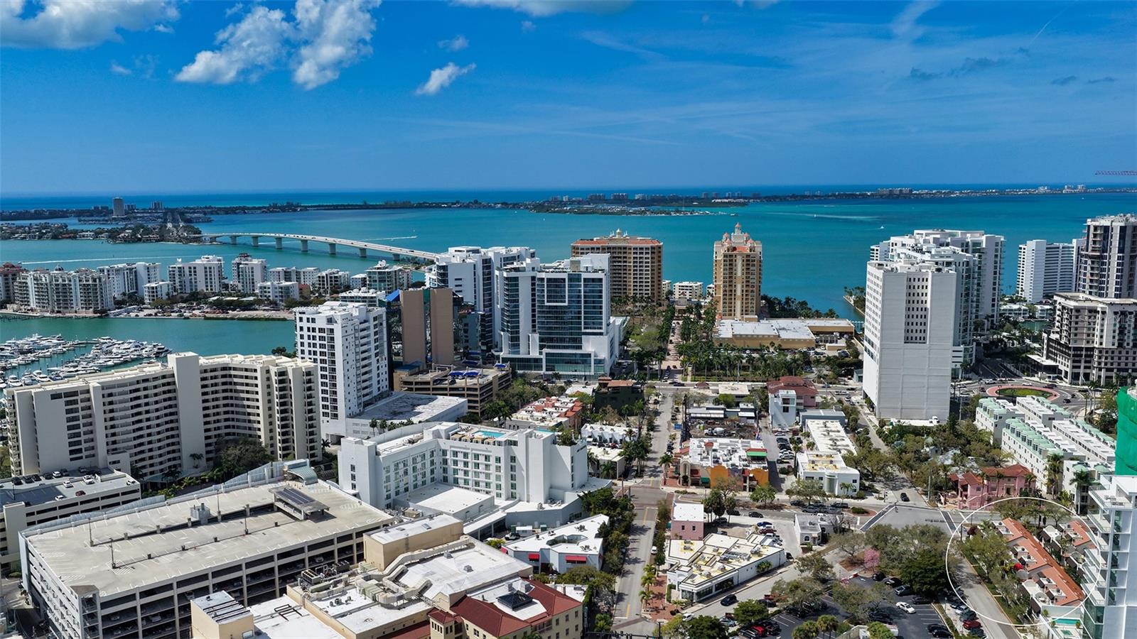 LIBRARY MEWS - Residential