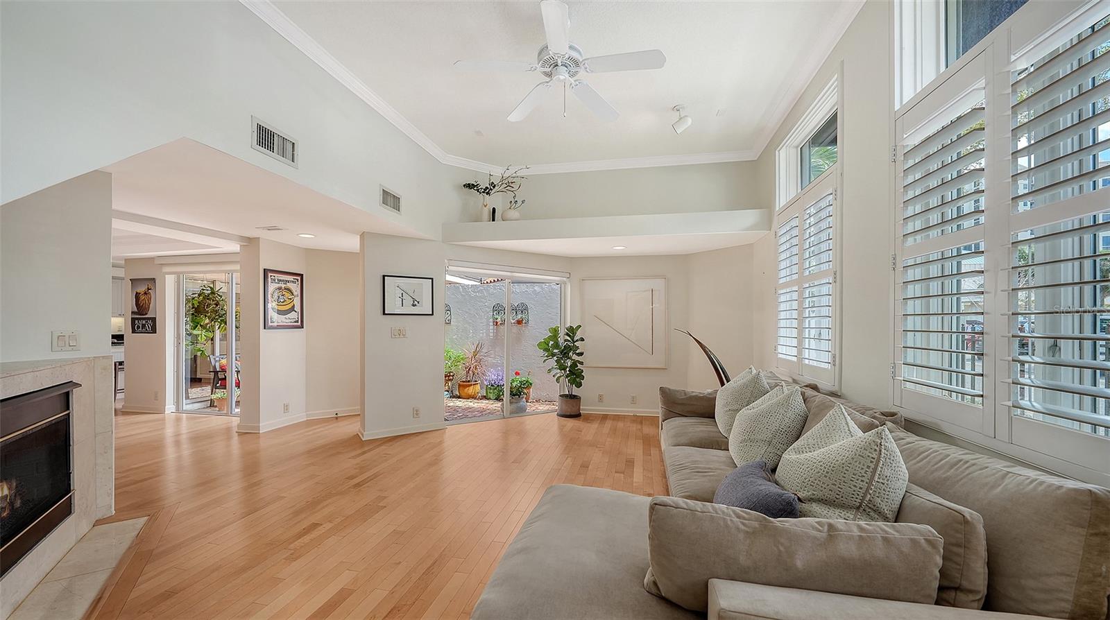 LIBRARY MEWS - Residential