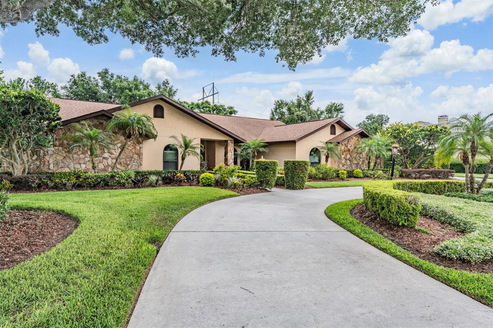 13203 SPINDLEWYCK COVE