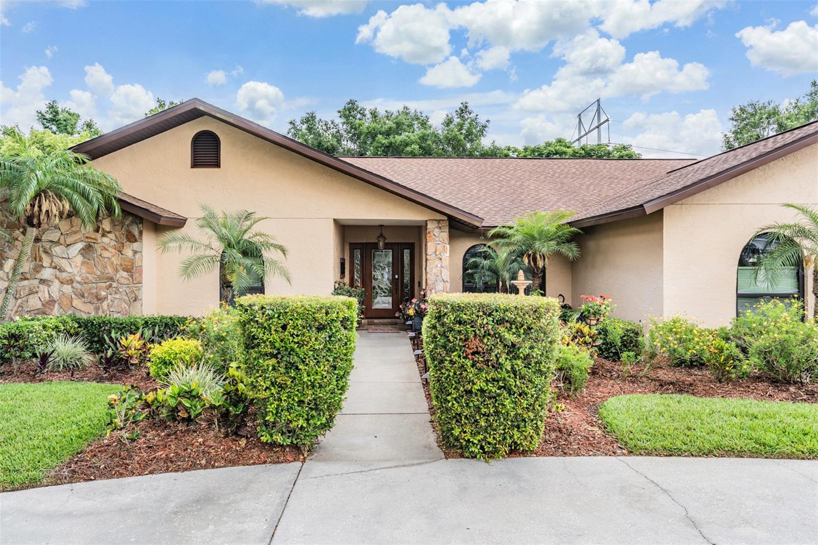 13203 SPINDLEWYCK COVE
