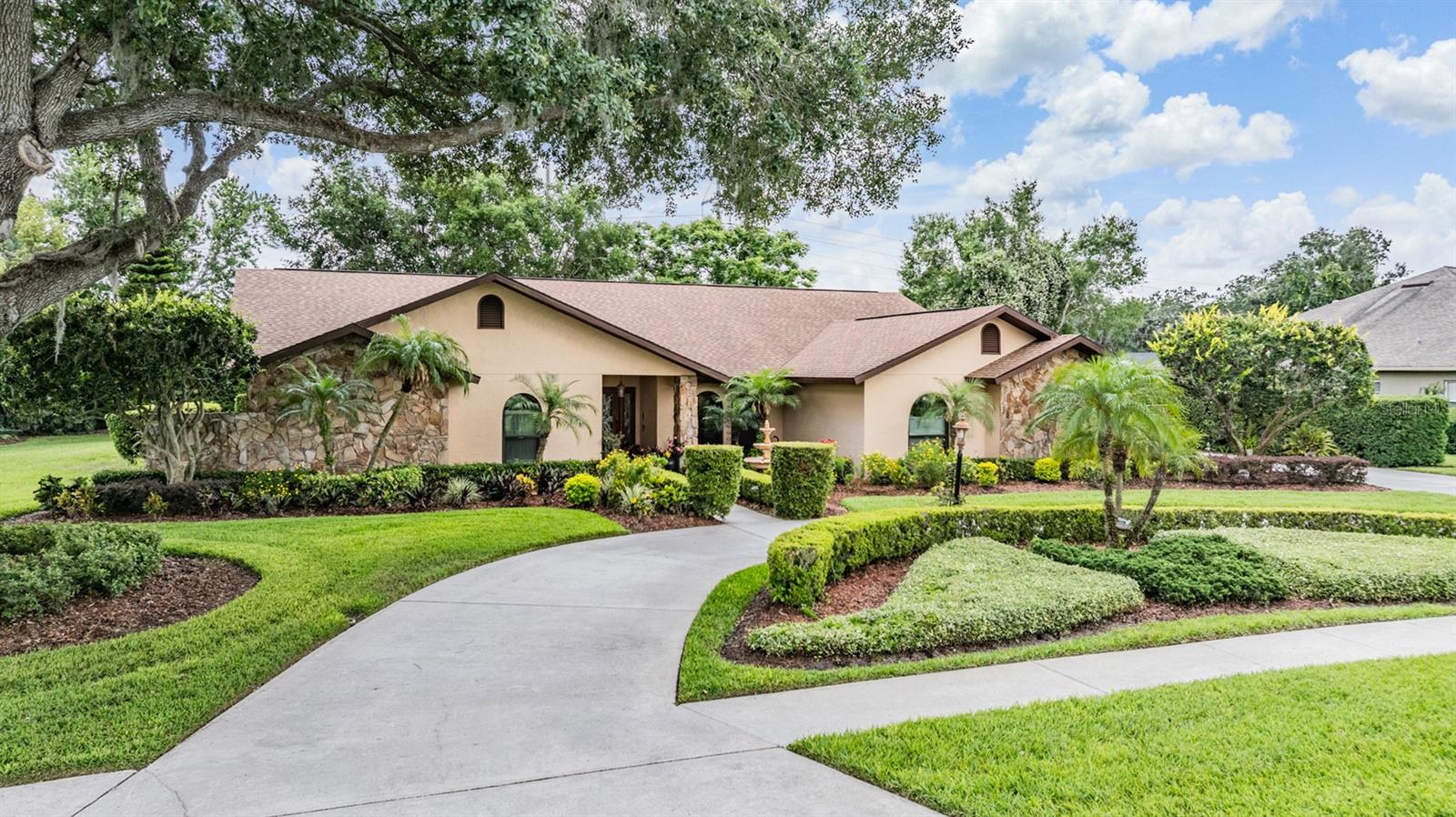 13203 SPINDLEWYCK COVE