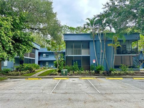 Photo of 2349 Oak Park Way #107, Orlando, FL 32822 (MLS # O6307549)