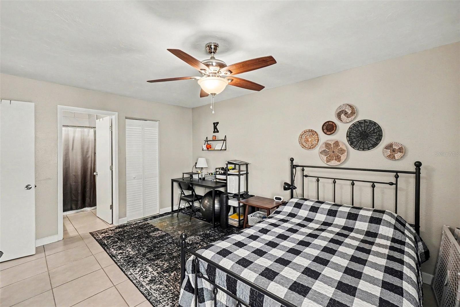 MIRROR LAKE SEC 2 - Residential