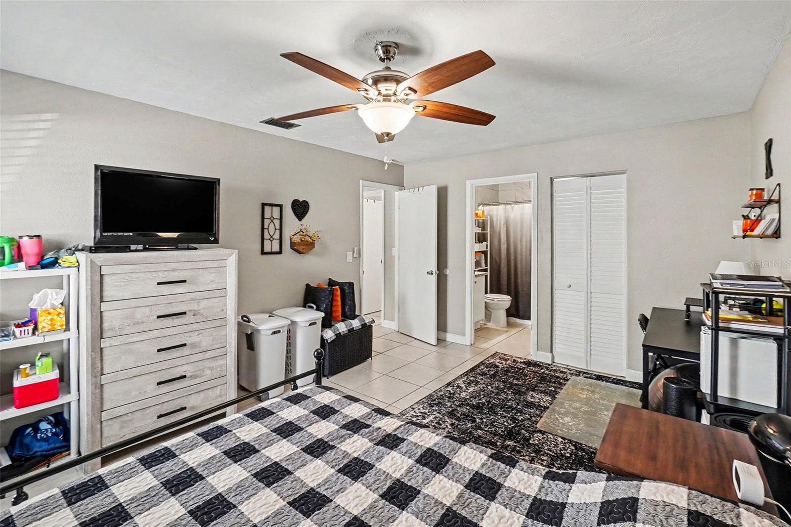 MIRROR LAKE SEC 2 - Residential